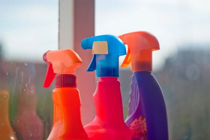 Spray bottles used to store and dispense degreaser